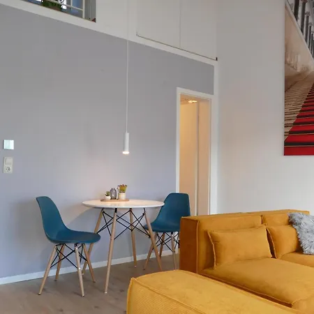 Karls B14 Apartment *
